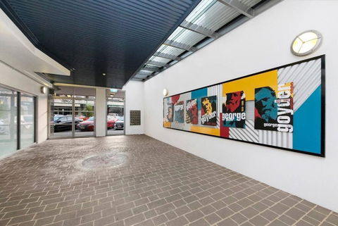 Artistic City Escape With Balcony And Parking - Foster Accommodation 1