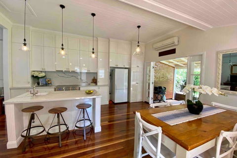 Ashbrooke Cottage - Foster Accommodation 3