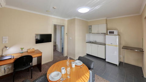 Ashton Motel - Foster Accommodation 1