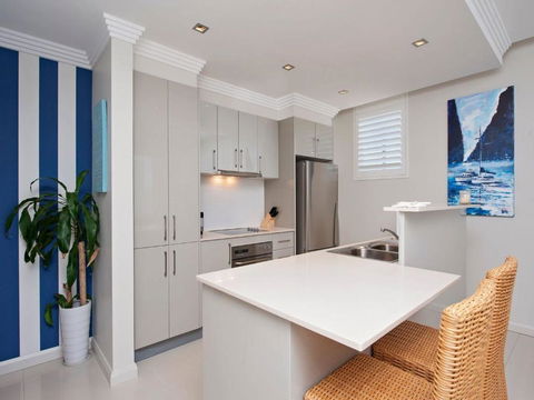 Aura Apartments Unit 12 59 Shoal Bay Road - Foster Accommodation 4