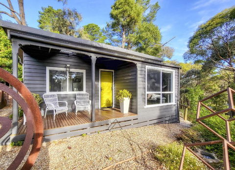 Aurora Cottage - Foster Accommodation 1