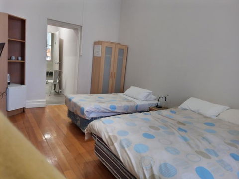 Austral Inn - Foster Accommodation 4