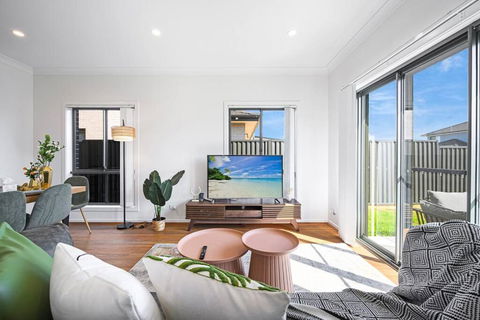 Austral Mordern House 10ppl - Foster Accommodation 0