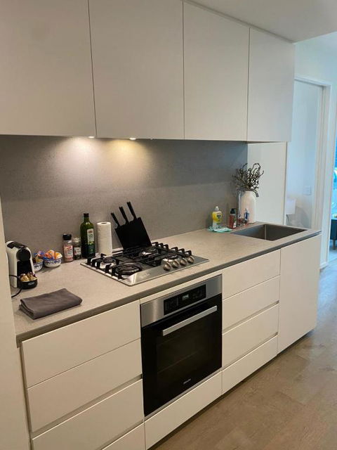 Australia 108 Luxury - Sleeps 5 - Foster Accommodation 2