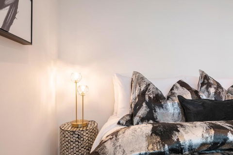 Australia 108 Palazzo Glam Luxury Apt Near Crown - Foster Accommodation 4