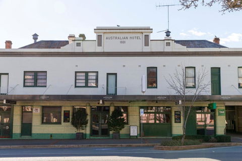 Australian Hotel Motel Yass - Foster Accommodation 4