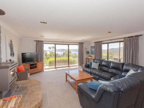 Aviemore 4 14 Cobbodah Street - Foster Accommodation 1