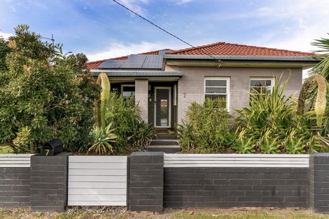 Avondale 7 Cashmore Street - Foster Accommodation 0