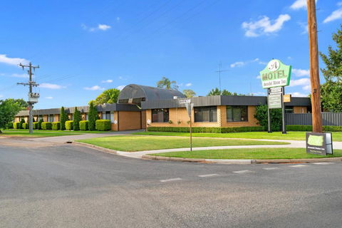 Avondel Motor Inn - Foster Accommodation 1