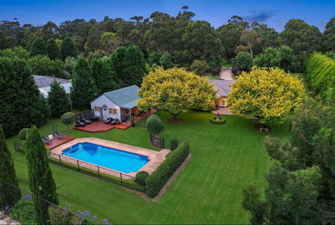 Avonlea, Bowral, Southern Highlands - Foster Accommodation 0