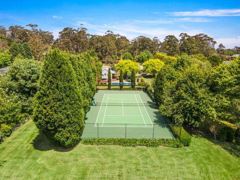 Avonlea, Bowral, Southern Highlands - Foster Accommodation 1