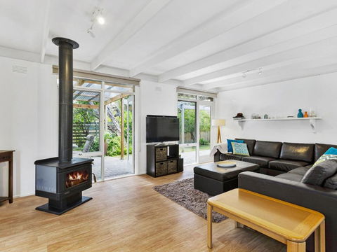 Avonlea Sorrento Holiday House - Foster Accommodation 1
