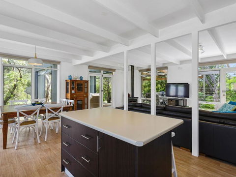 Avonlea Sorrento Holiday House - Foster Accommodation 3