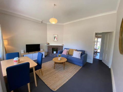 Awesome Apt Meters From Indian Ocean Beach - Foster Accommodation 2