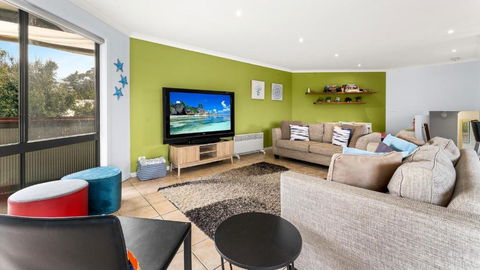 Ayubowan Villa - Foster Accommodation 0