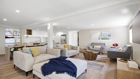 Azure - Foster Accommodation 1