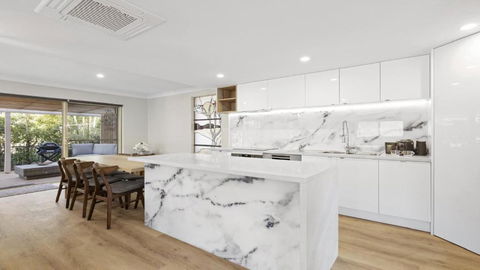 Azure - Foster Accommodation 2