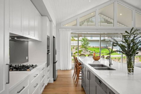 Avoca Beach Seabreeze At Saltwater - Foster Accommodation 0