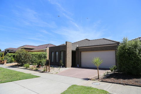 Apple House - Foster Accommodation 0