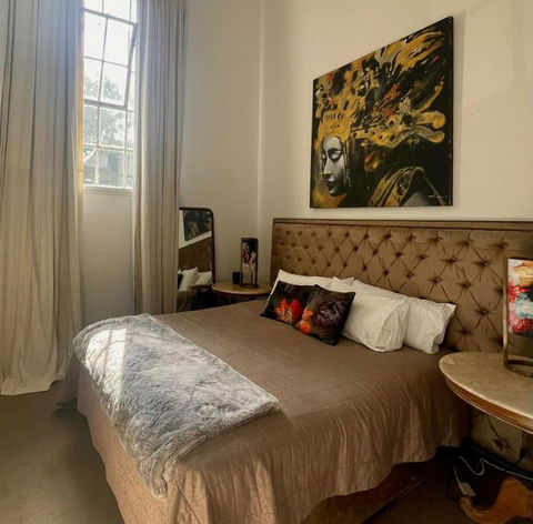 Art Space In The City - Foster Accommodation 0