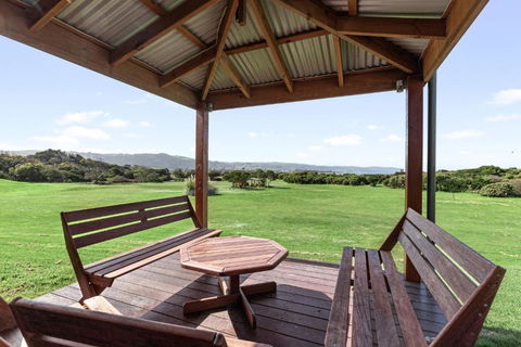 Apollo Bay Cottages- Sugarloaf - Foster Accommodation 3
