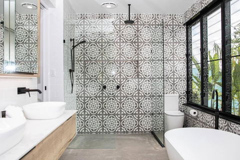 Azure Port Douglas - Luxurious & Modern - Foster Accommodation 4