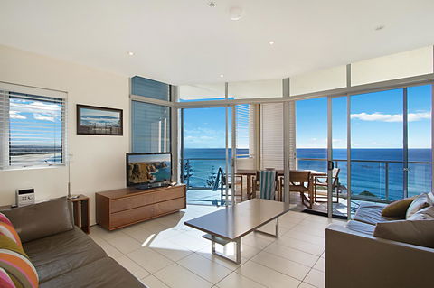 Blue C Coolangatta - Foster Accommodation 0