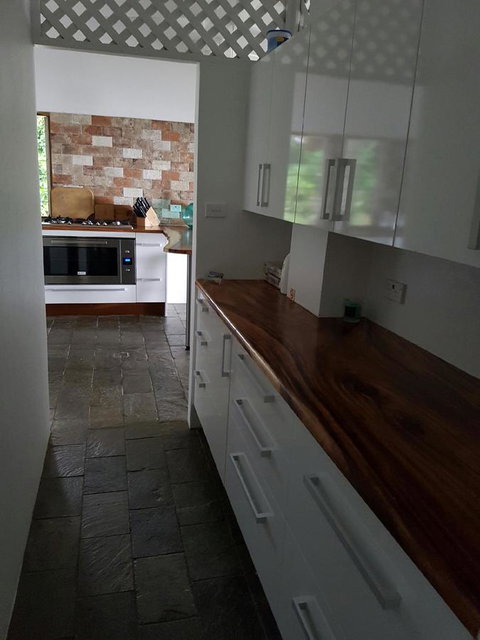 Cairns Beach House Our Oasis - Foster Accommodation 7