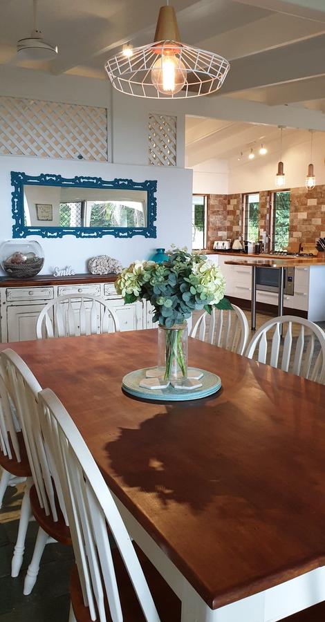 Cairns Beach House Our Oasis - Foster Accommodation 0