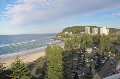 Pacific Regis Beachfront Holiday Apartments - Foster Accommodation 12