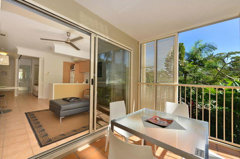 Port Douglas Apartments - Adults Only Oasis - Foster Accommodation 5