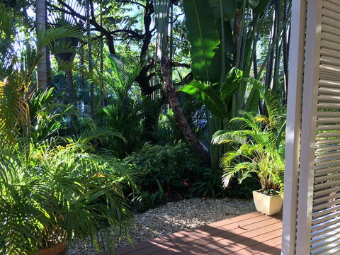 Port Douglas Apartments - Adults Only Oasis - Foster Accommodation 2