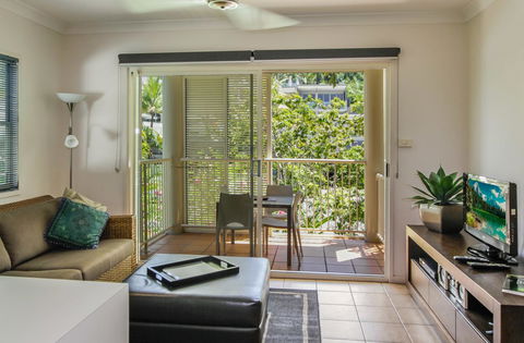 Port Douglas Apartments - Adults Only Oasis - Foster Accommodation 33