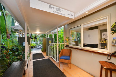 Port Douglas Apartments - Adults Only Oasis - Foster Accommodation 16