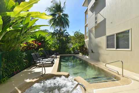 Port Douglas Apartments - Adults Only Oasis - Foster Accommodation 22