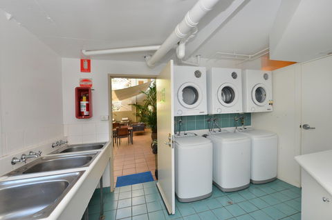 Port Douglas Apartments - Adults Only Oasis - Foster Accommodation 24