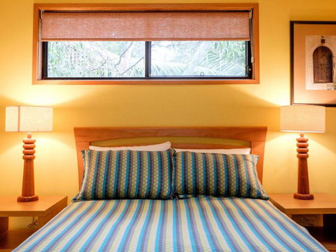 Five Bimba (Tractor House) - Foster Accommodation 13