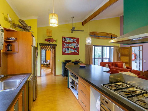 Five Bimba (Tractor House) - Foster Accommodation 1