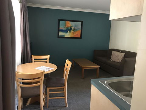 Villa Nova Motel - Foster Accommodation 7
