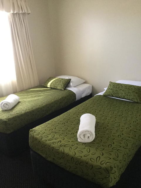 Villa Nova Motel - Foster Accommodation 4