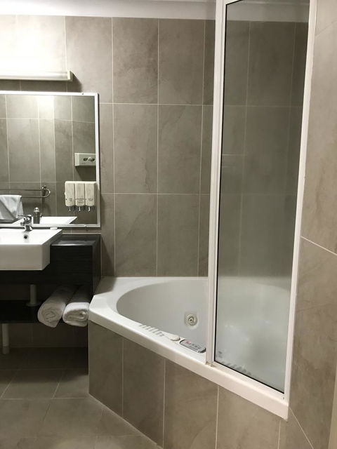 Villa Nova Motel - Foster Accommodation 5