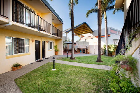 Glenmore Tavern - Foster Accommodation 9