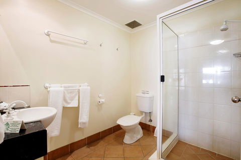 Glenmore Tavern - Foster Accommodation 14