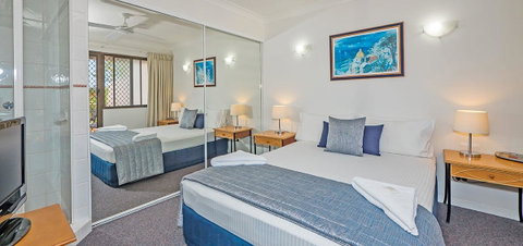 Burleigh On The Beach - Foster Accommodation 14
