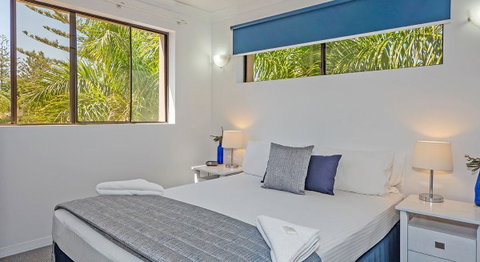 Burleigh On The Beach - Foster Accommodation 21