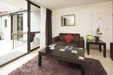 Burleigh Palms Holiday Apartments - Foster Accommodation 33