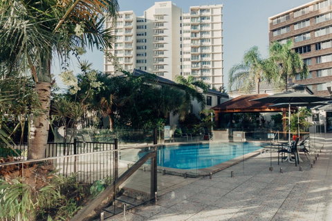 Burleigh Palms Holiday Apartments - Foster Accommodation 26