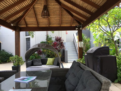 Burleigh Palms Holiday Apartments - Foster Accommodation 4