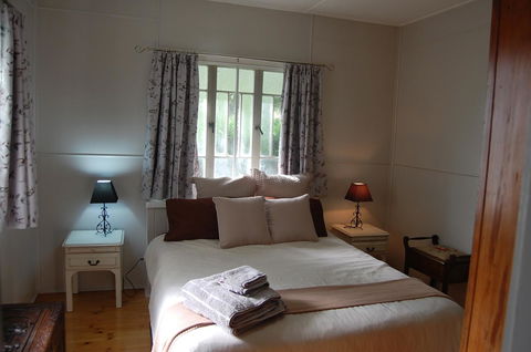 Boonah Cottage - Foster Accommodation 7