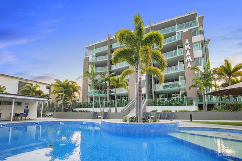 Akama Resort - Foster Accommodation 0